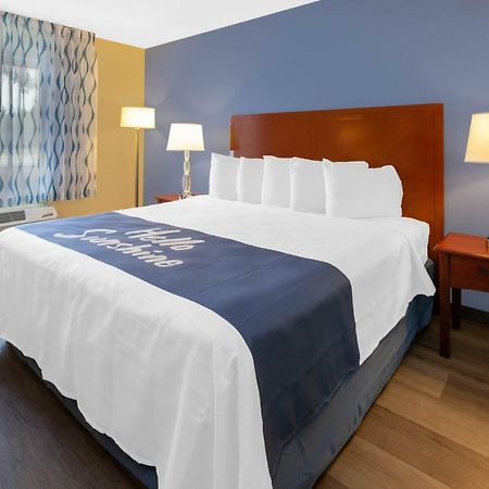 Days Inn By Wyndham Milan Sandusky South Eksteriør bilde