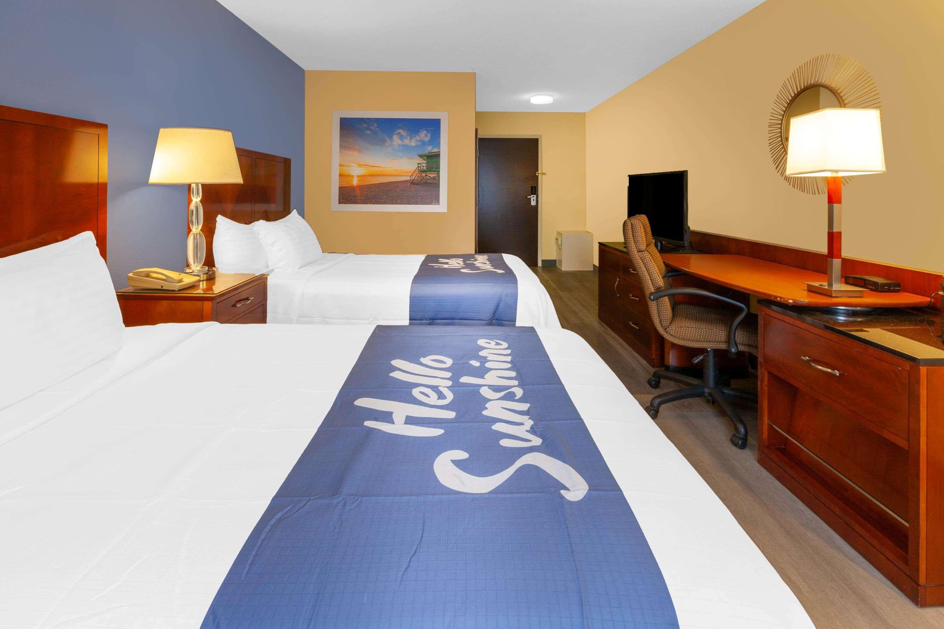 Days Inn By Wyndham Milan Sandusky South Eksteriør bilde