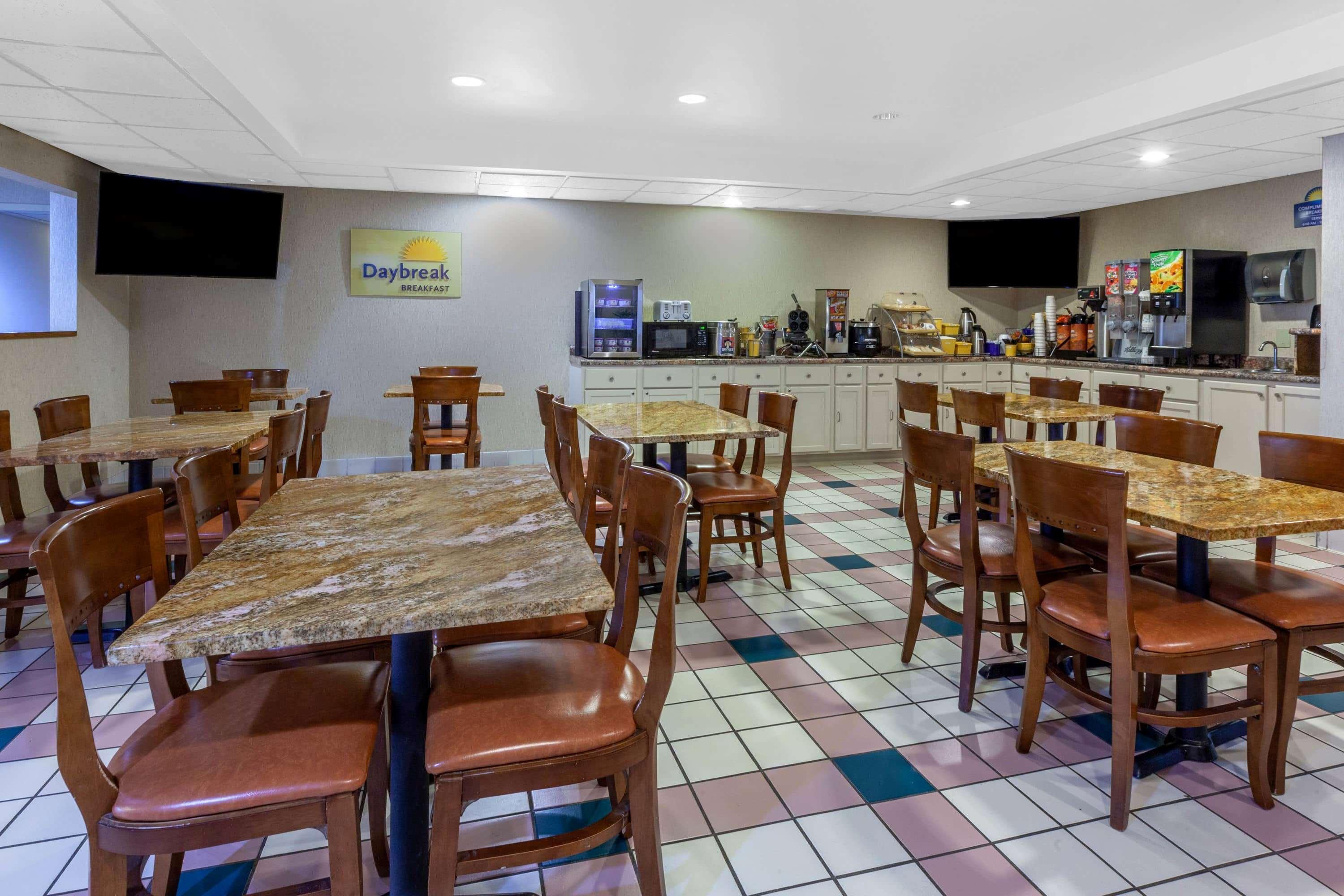 Days Inn By Wyndham Milan Sandusky South Eksteriør bilde
