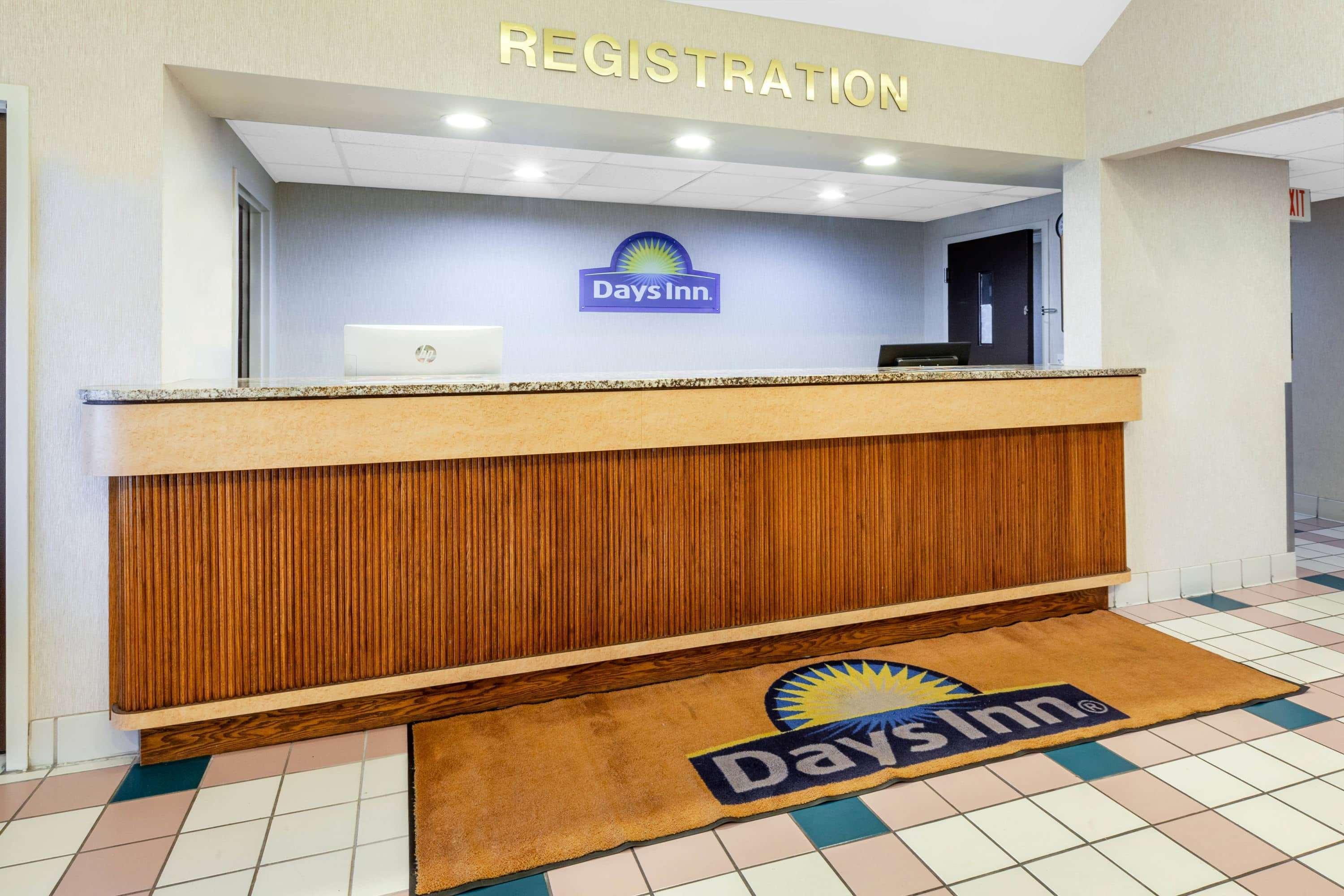 Days Inn By Wyndham Milan Sandusky South Eksteriør bilde